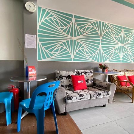Spot On 90283 Twenty Seven Muntri Hotel Tanjung Bungah  Exterior photo