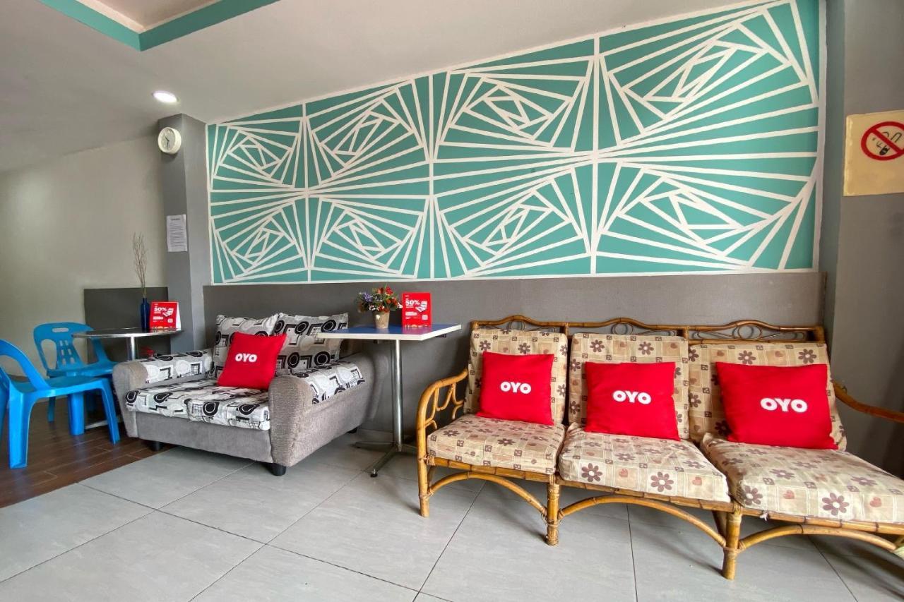 Spot On 90283 Twenty Seven Muntri Hotel Tanjung Bungah  Exterior photo