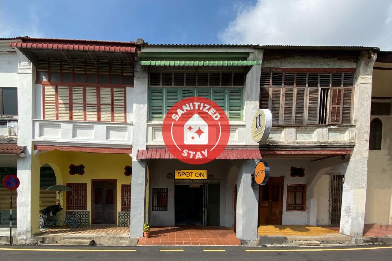 Spot On 90283 Twenty Seven Muntri Hotel Tanjung Bungah  Exterior photo