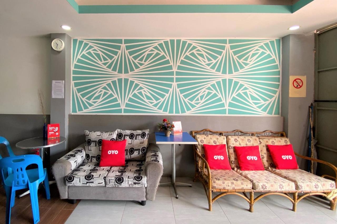 Spot On 90283 Twenty Seven Muntri Hotel Tanjung Bungah  Exterior photo
